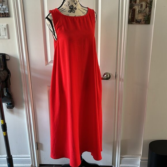 Oak + Fort Sleeveless Rust Orange Red Maxi Flowy Dress with Pockets - Picture 3 of 7